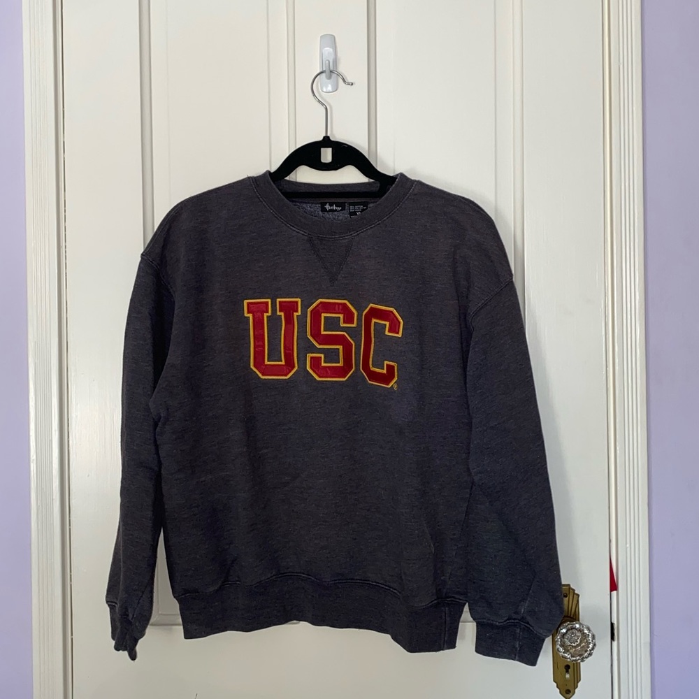 USC sweatshirt